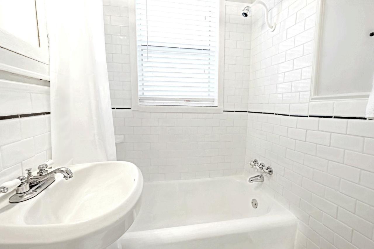 Relaxing 1 Bedroom Near Lower Greenville Free Parking Dallas Eksteriør bilde